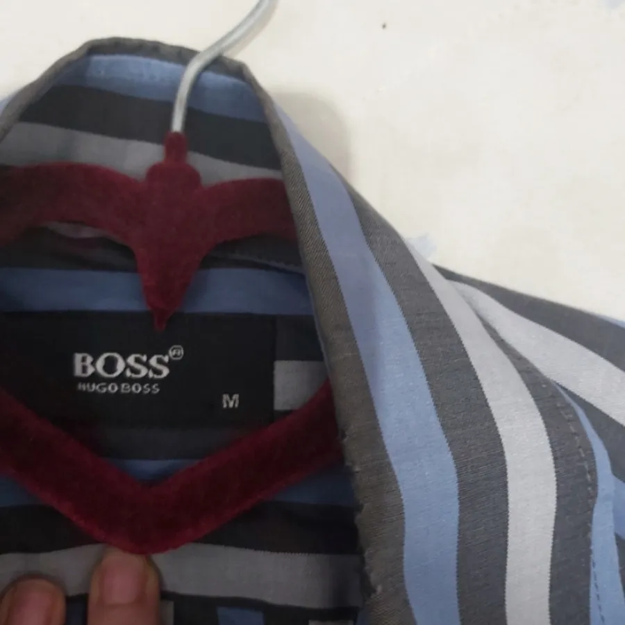 پیراهن مردانه