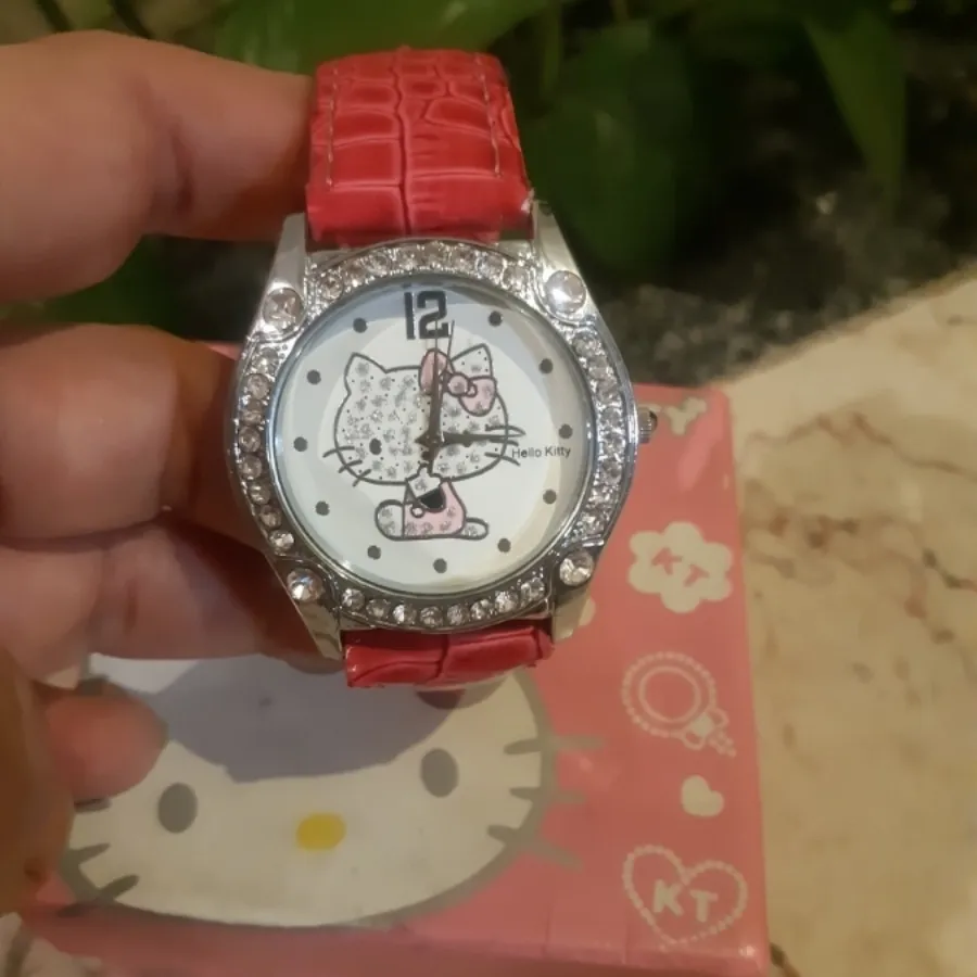 ساعت هلو کیتی