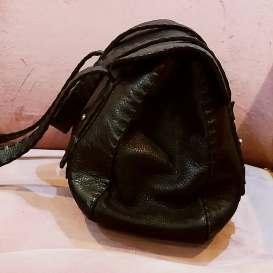 کیف زنانه چرم دستدوزجادار