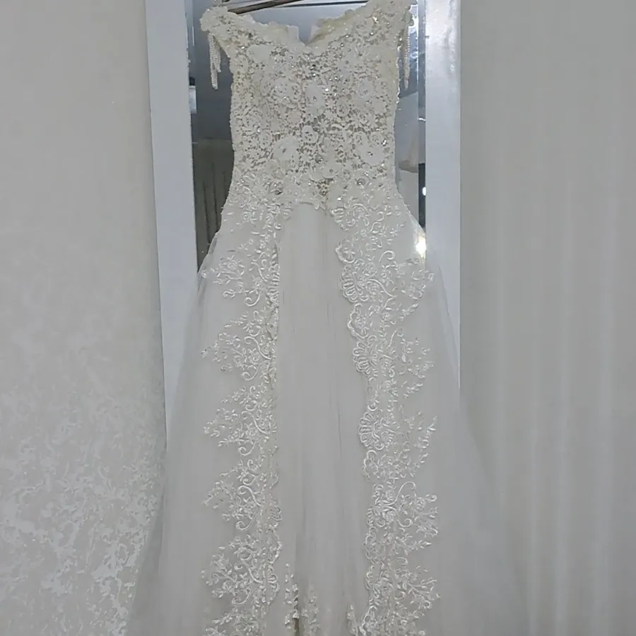 لباس عروس قیمت مناسب