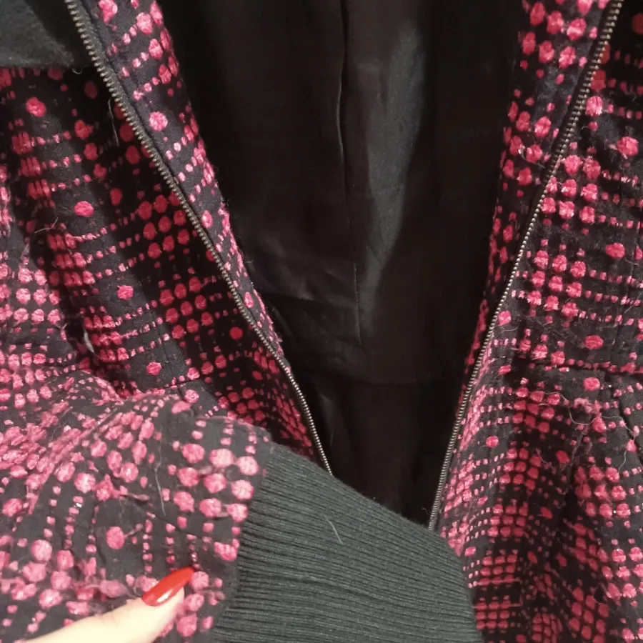 کاپشن عروسکی