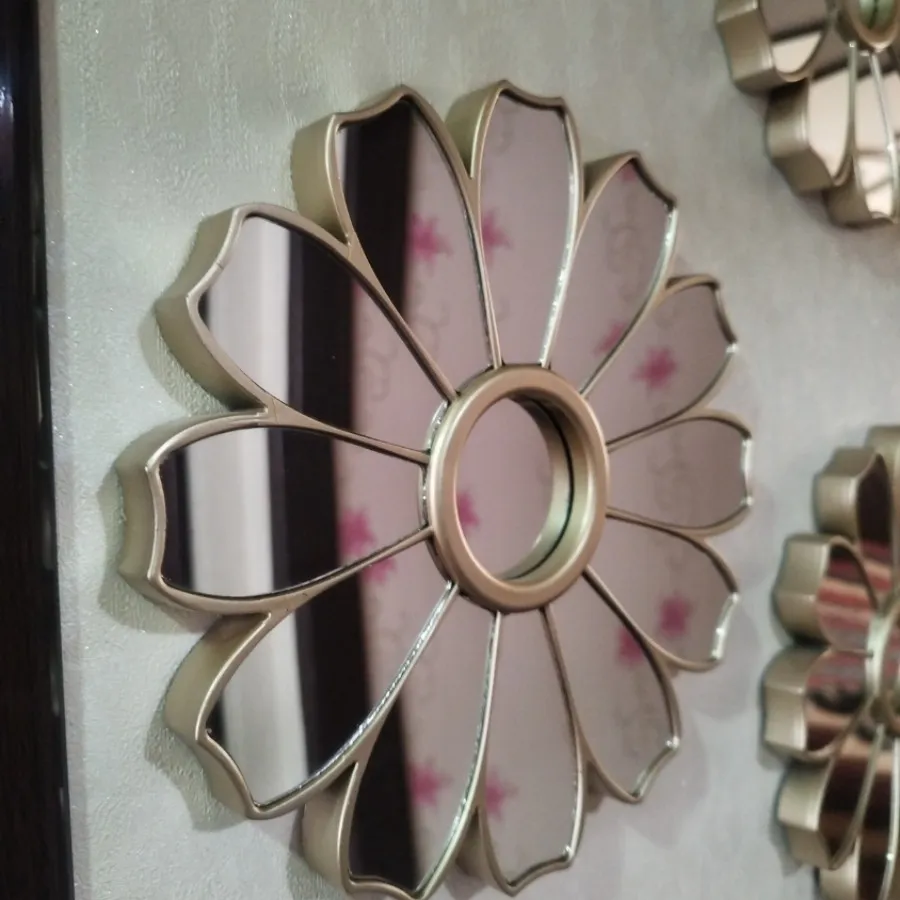 اینه دیوارکوب