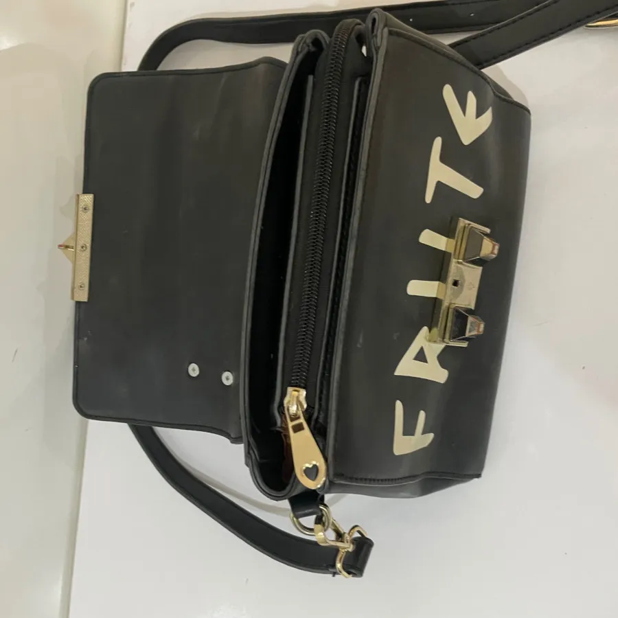 کیف دوشی خارجی