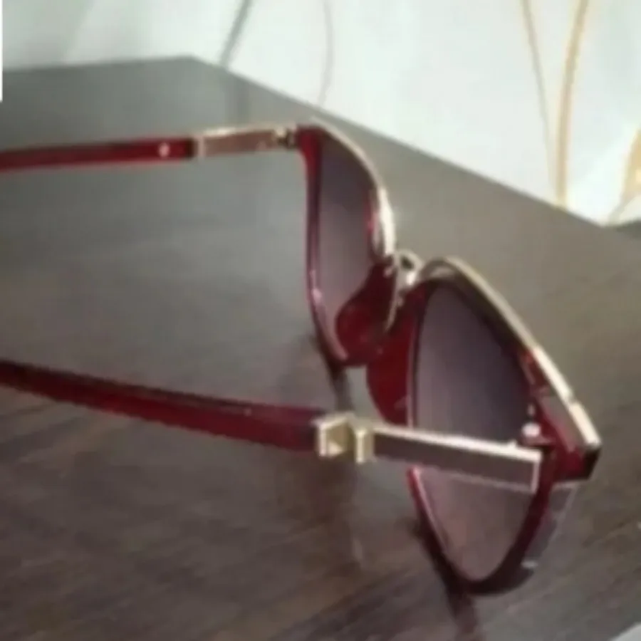 عینک آفتابی