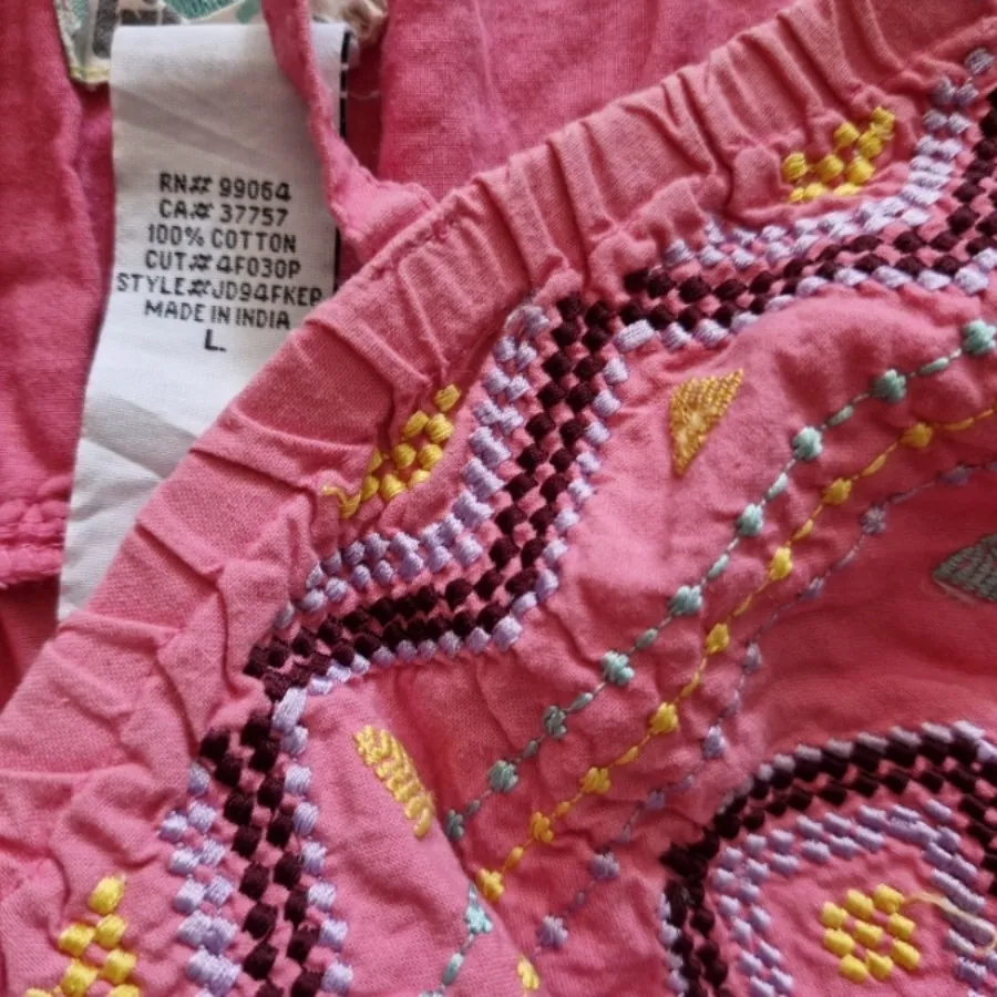 پیراهن زنانه