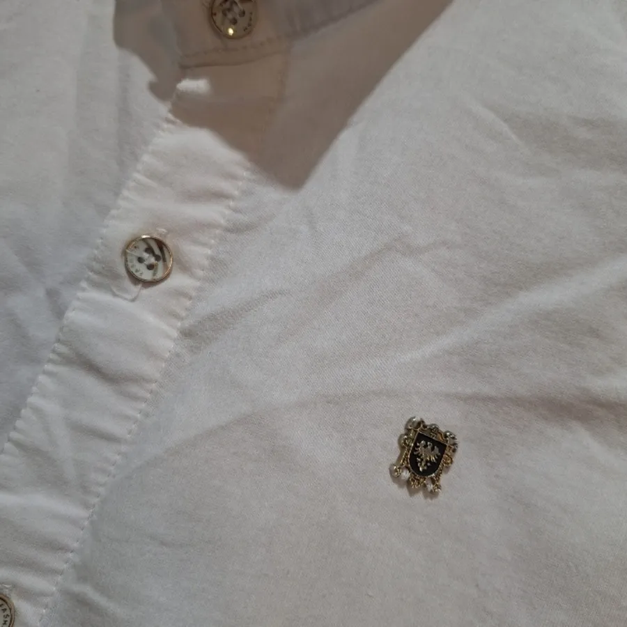 بلوز سفید کتان پسرانه