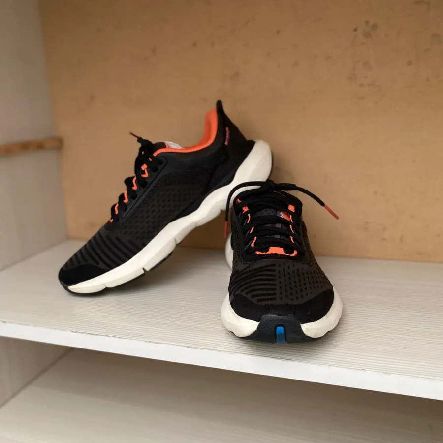 کتونی دکتلون