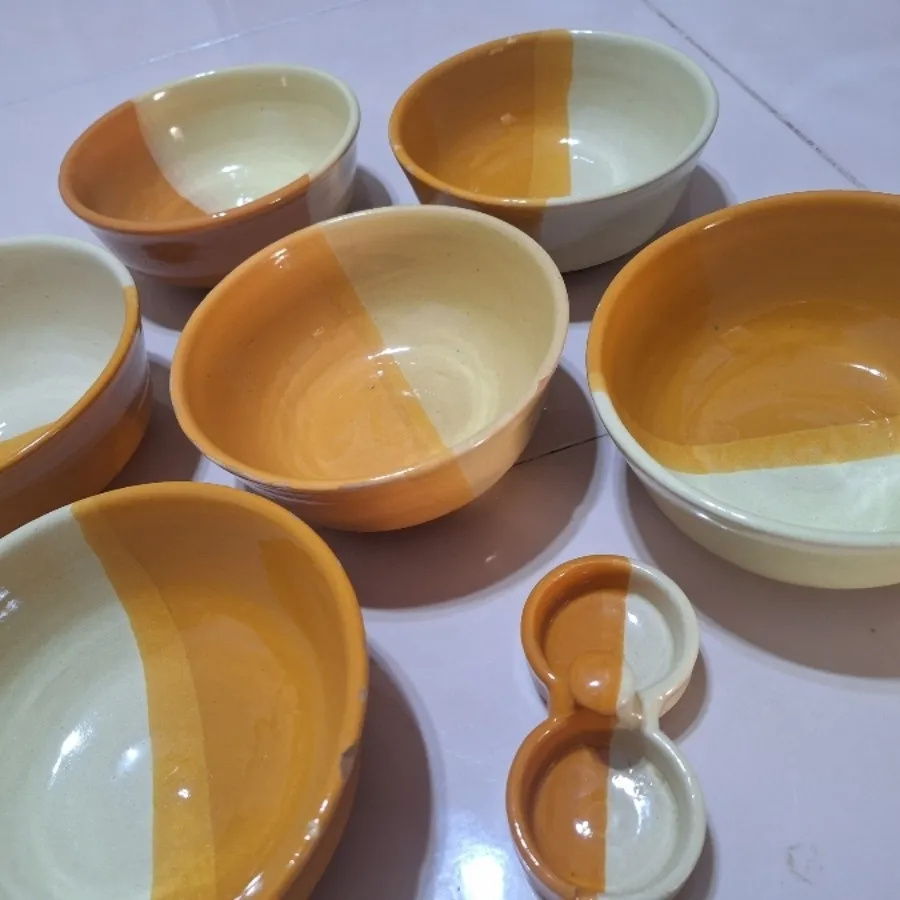 کاسه آبگوشت