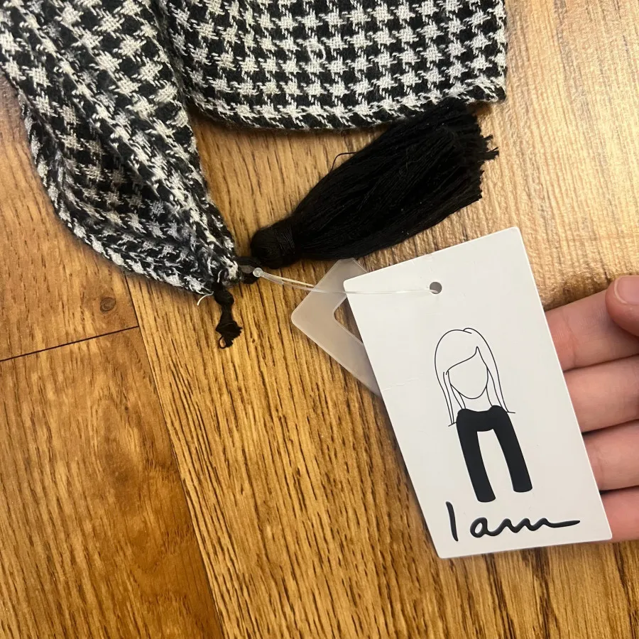 شال پیچازی برند I am