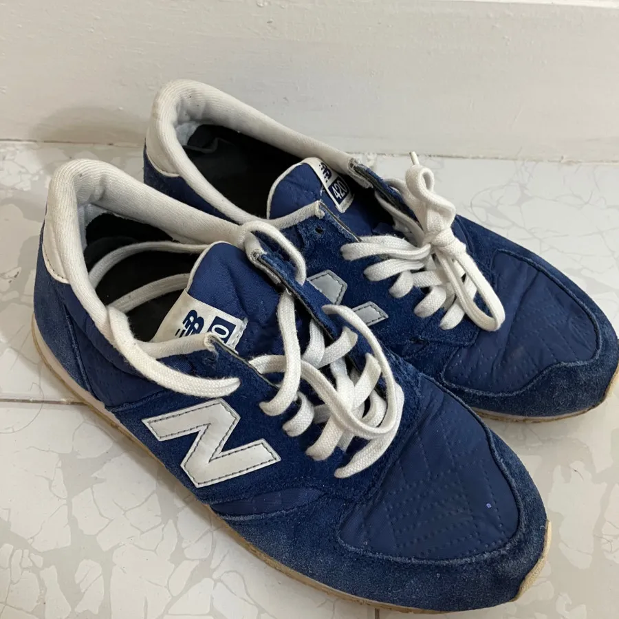 کفش نیوبالانس