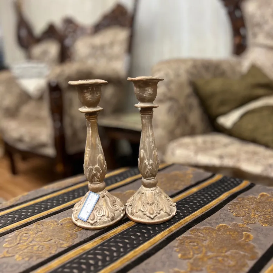 شمعدون چوبی