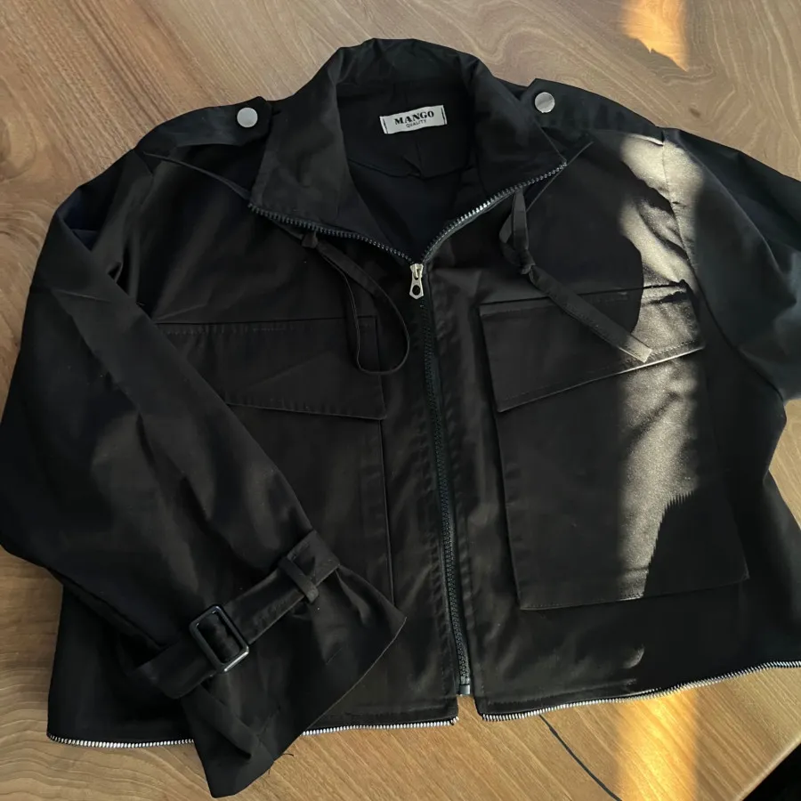 کت کراپ کتان مشکی