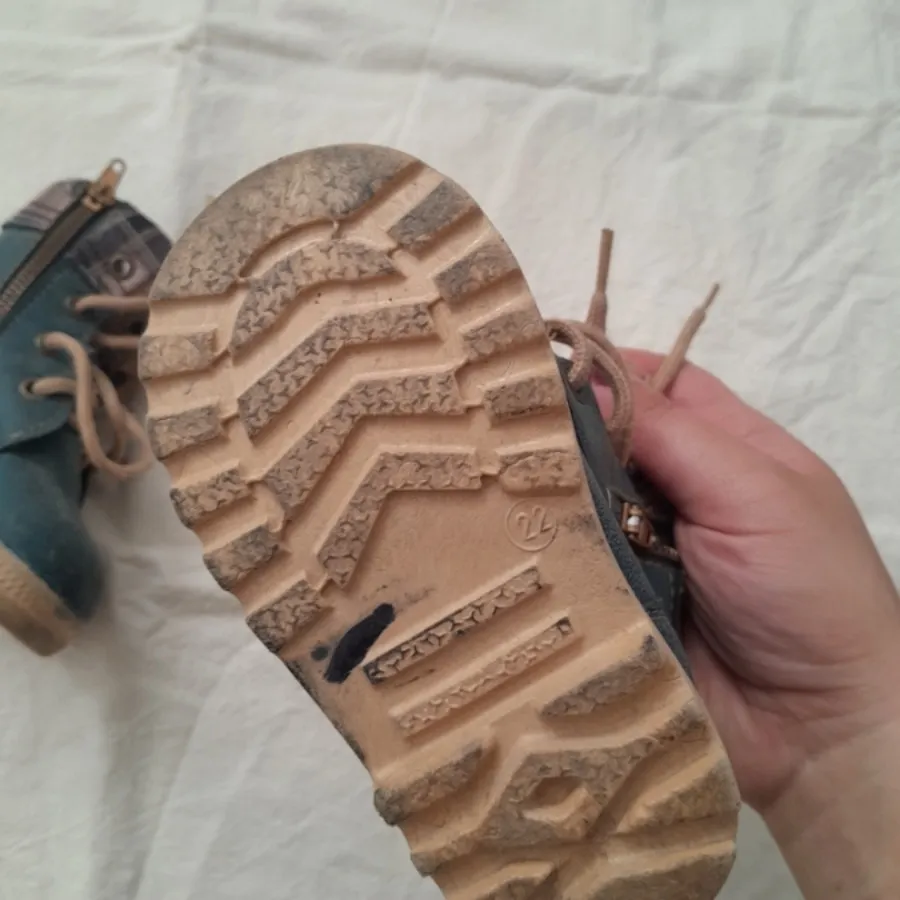 نیم بوت پسرانه