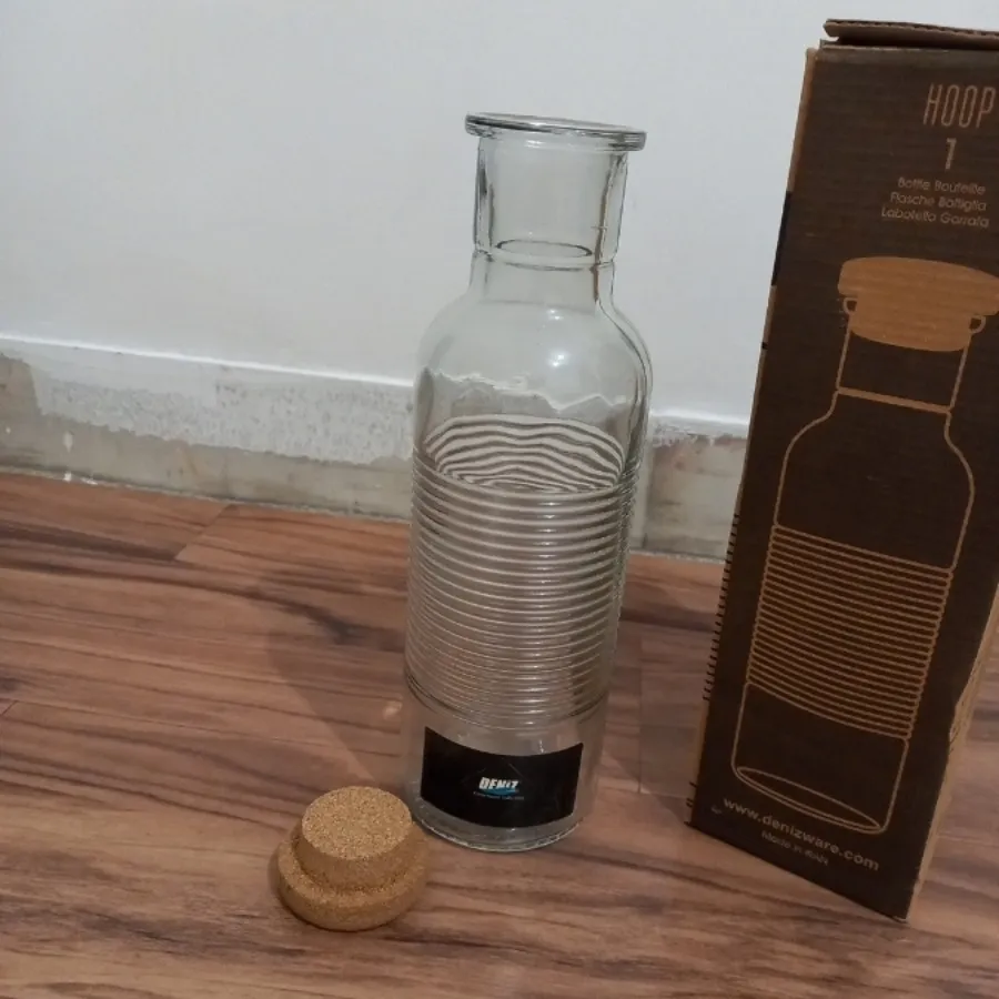 بطری نوشیدنی