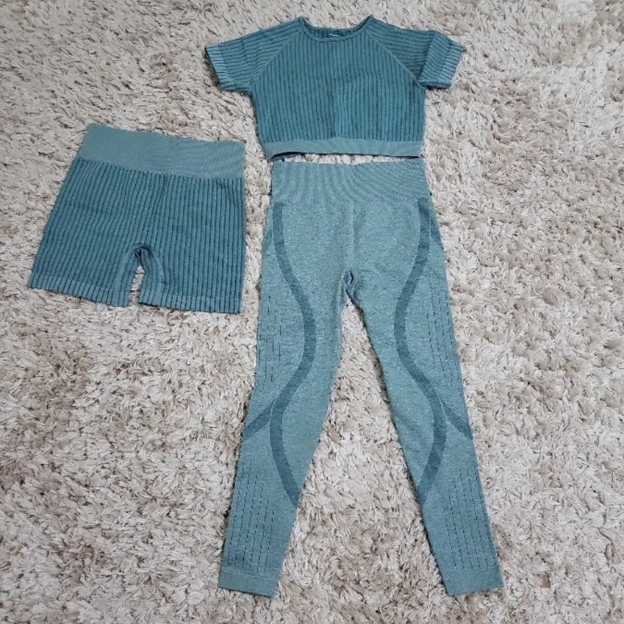 ست سه تیکه ورزشی