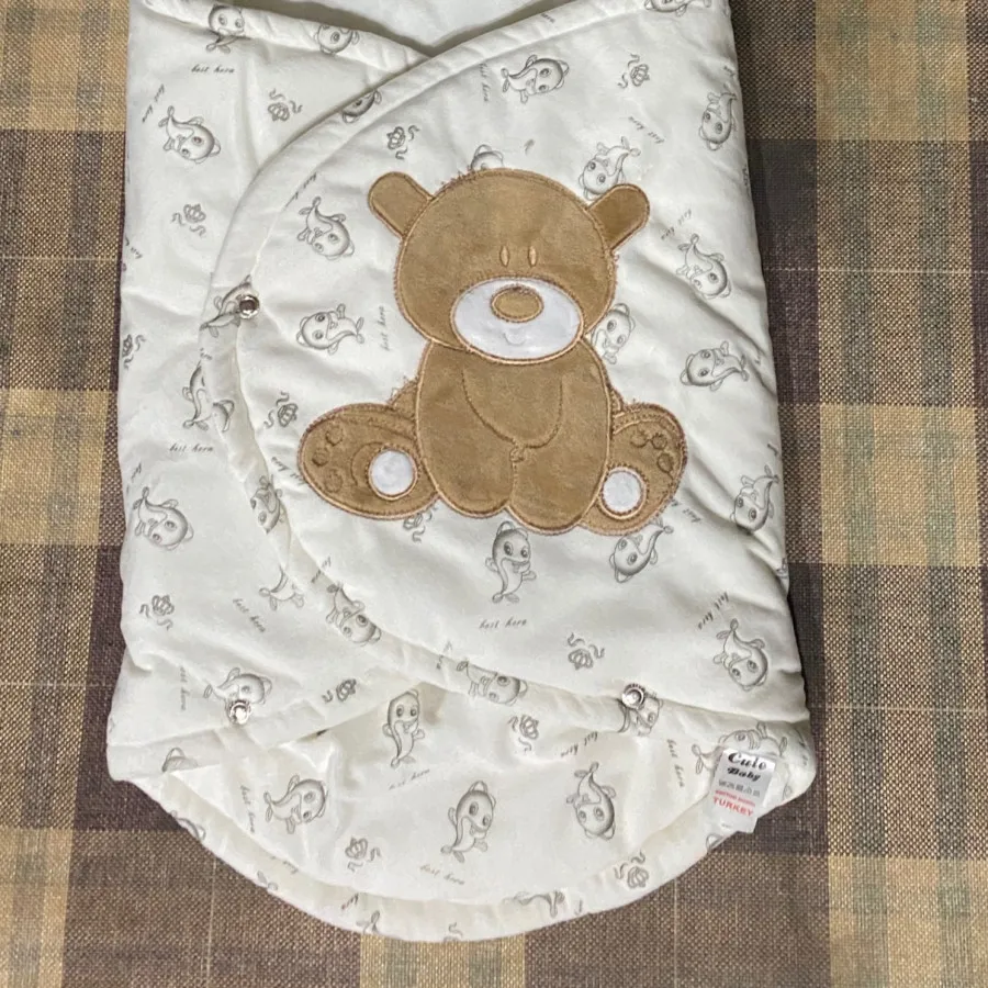 قنداق فرنگی نوزاد