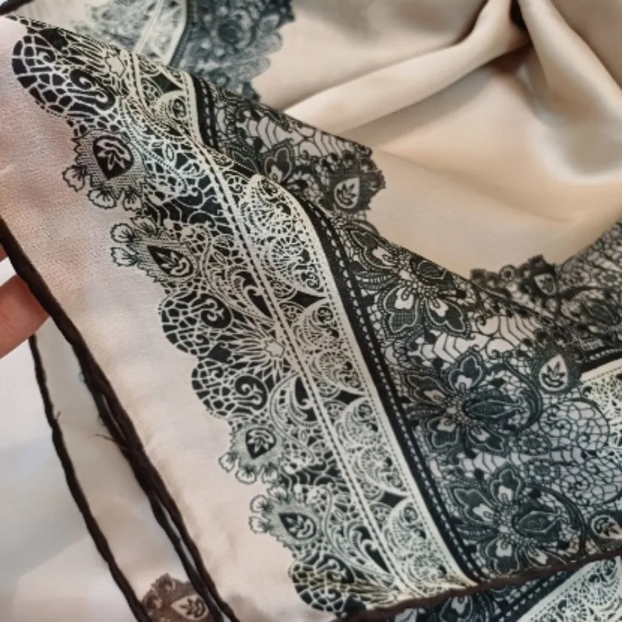 روسری مجلسی