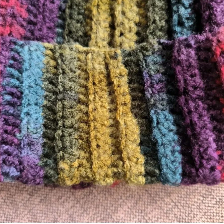 کلاه کاموایی دست بافت