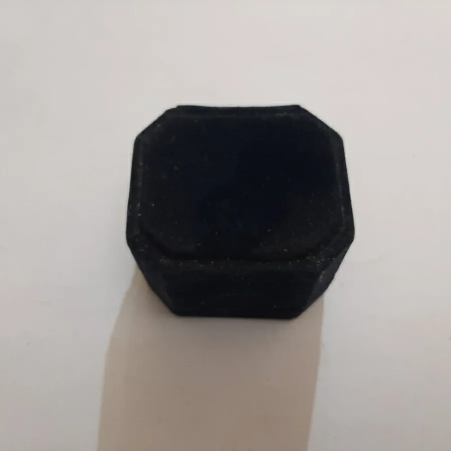 سنجاق سینه طرح پرنده