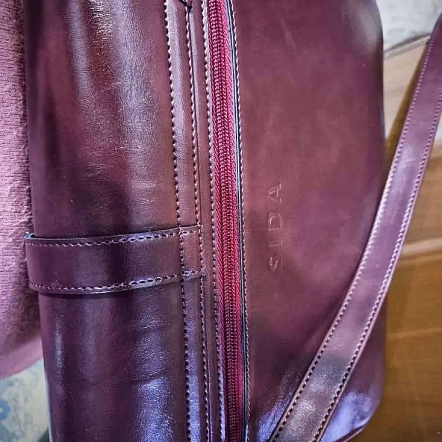 کیف زرشکی سیدا