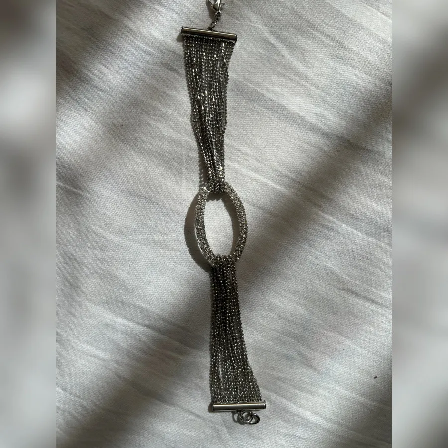 دستبند خیلی شیک