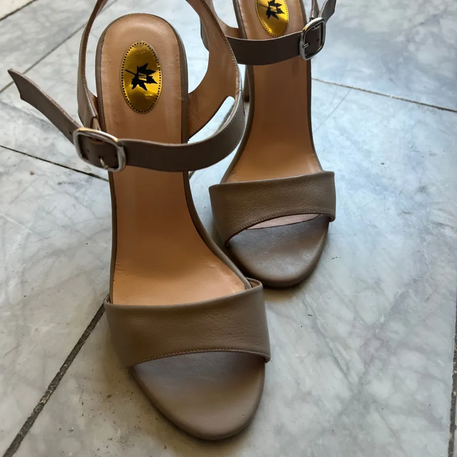 کفش مجلسی نوین چرم