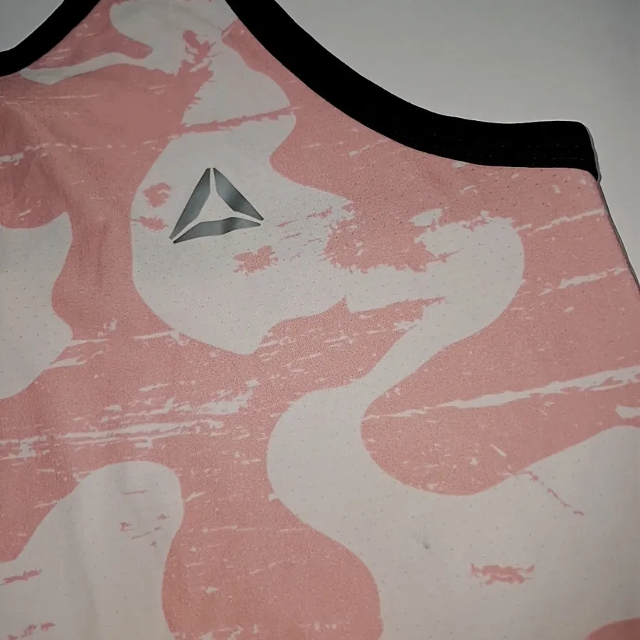 تاپ ورزشی ریبوک