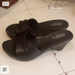 صندل مشکی چرم سایز 40