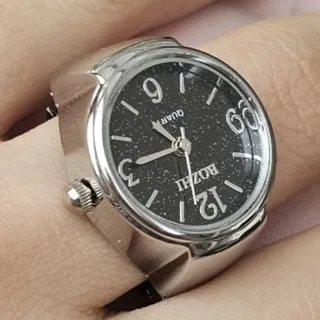 انگشتر ساعتی