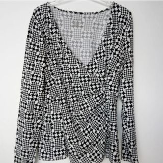 بلوز تریکو  نخ زنانه