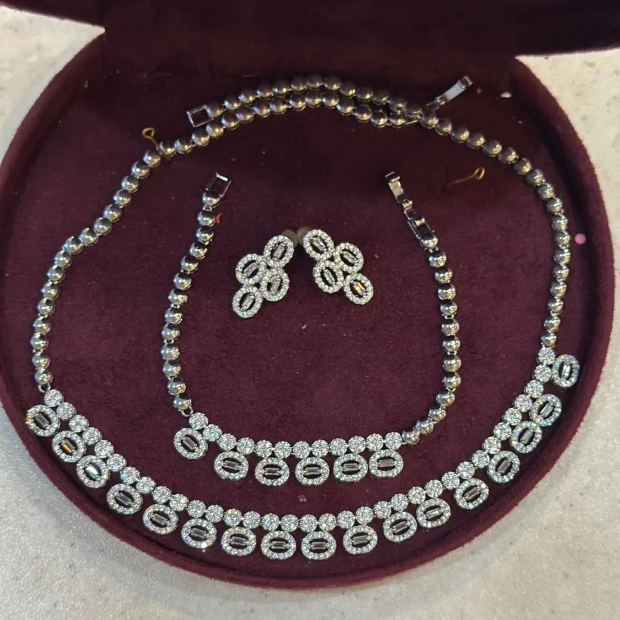 سرویس زیورالات