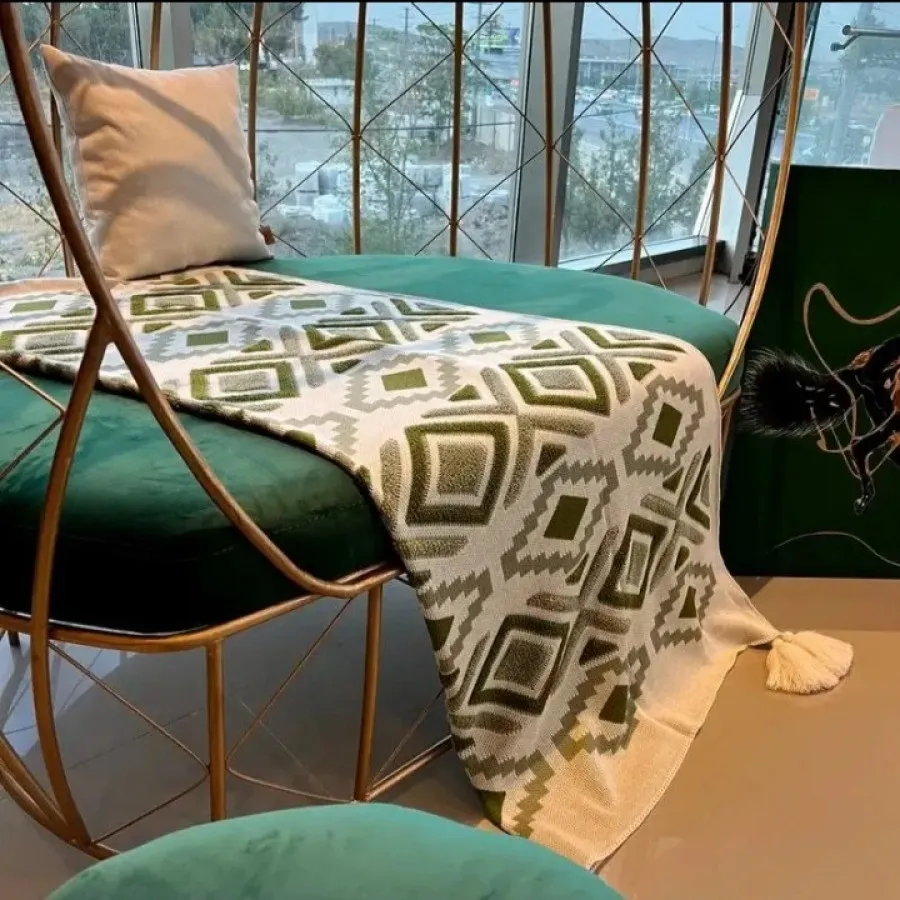 شال مبل طرح پانچ