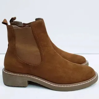 نیم بوت شتری