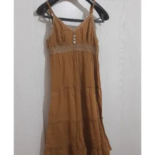 پیراهن زنانه