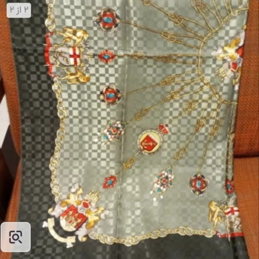 روسری ساتن کلاسیک