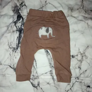 شلوار نوزاد