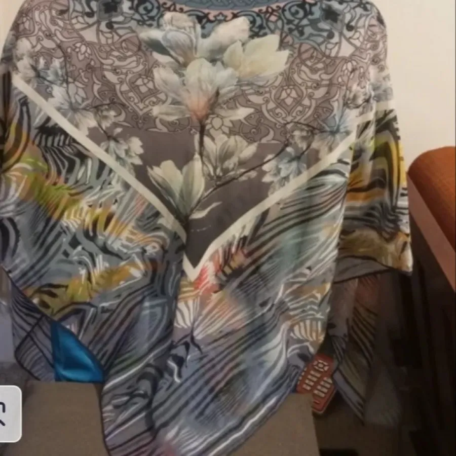 روسری ساتن گل سفید