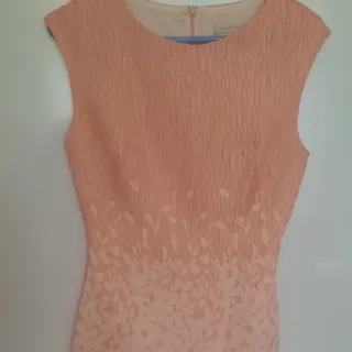 پیراهن دخترونه