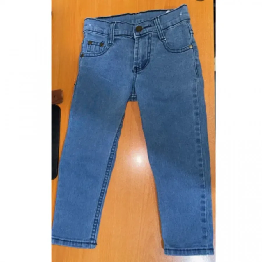 شلوار جین بچگانه