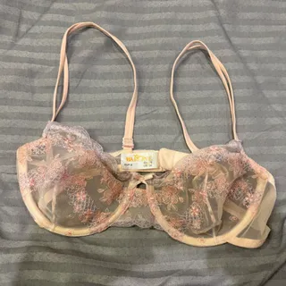 سوتین توری صورتی