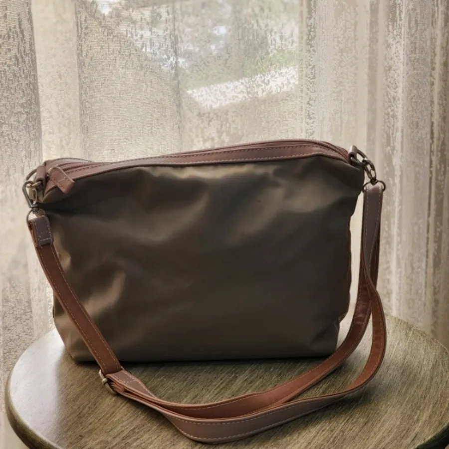 کیف بادی ضدآب سبک