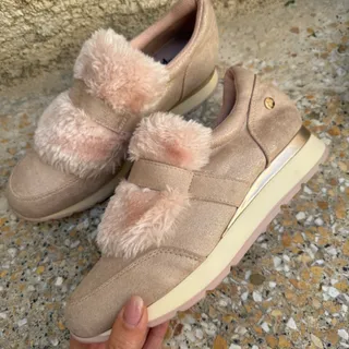 کتونی صورتی xti سایز 39