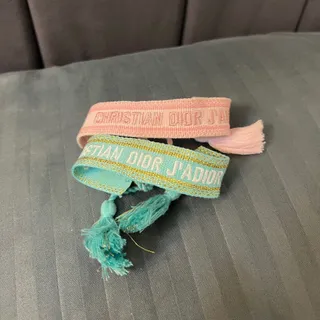 دستبند دیور جادور