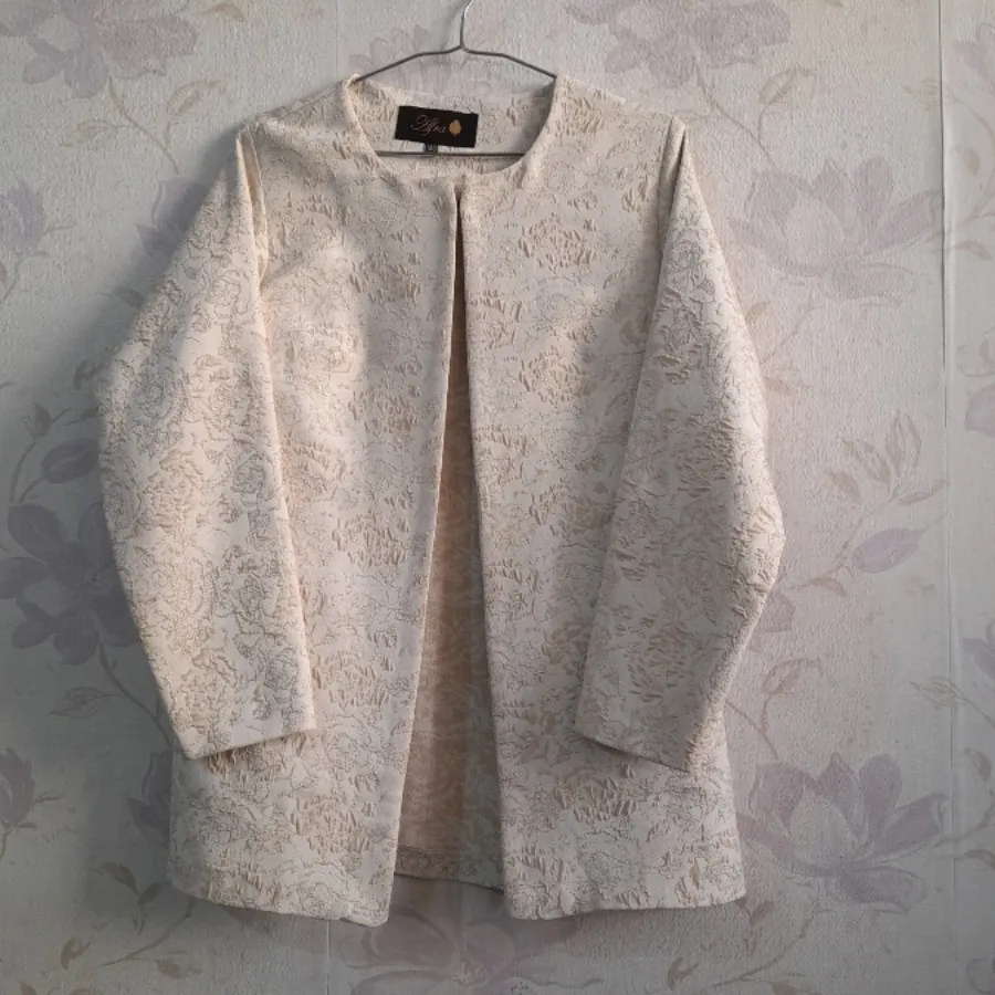 مانتو ژاکارد