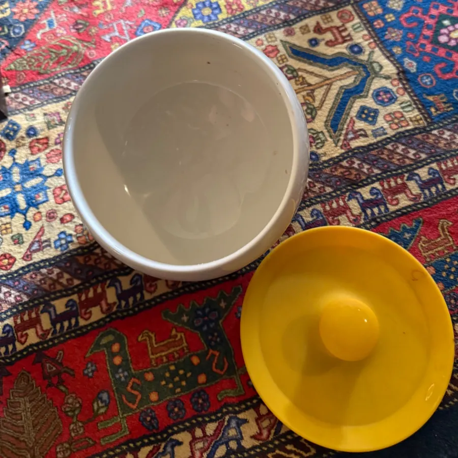 شکلات خوری سرامیک با در