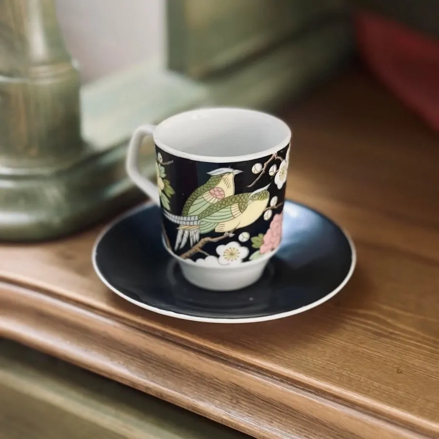 فنجان نعلبکی باکس (قدیمی)