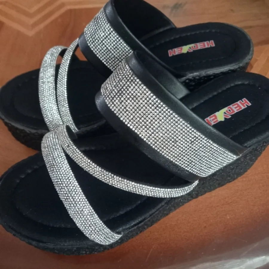 صندل پاشنه بلند