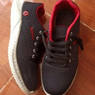 کفش کتانی مردانه