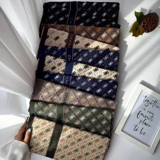 روسری پاییزه طرح چنل