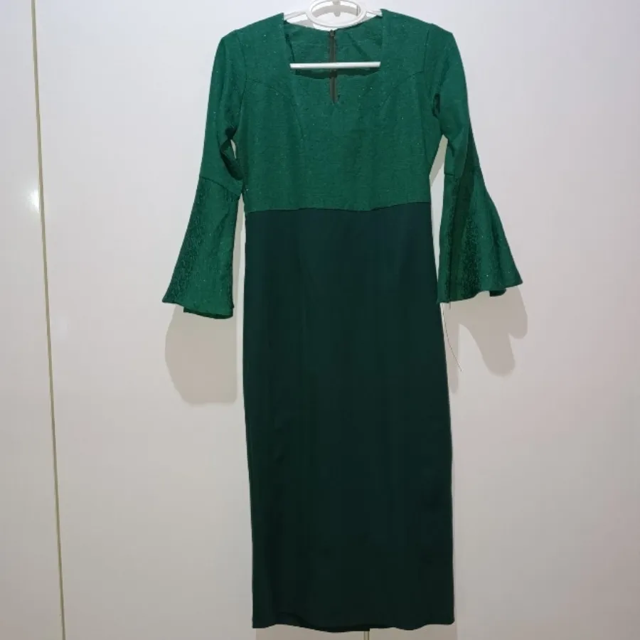 لباس مجلسی سبز